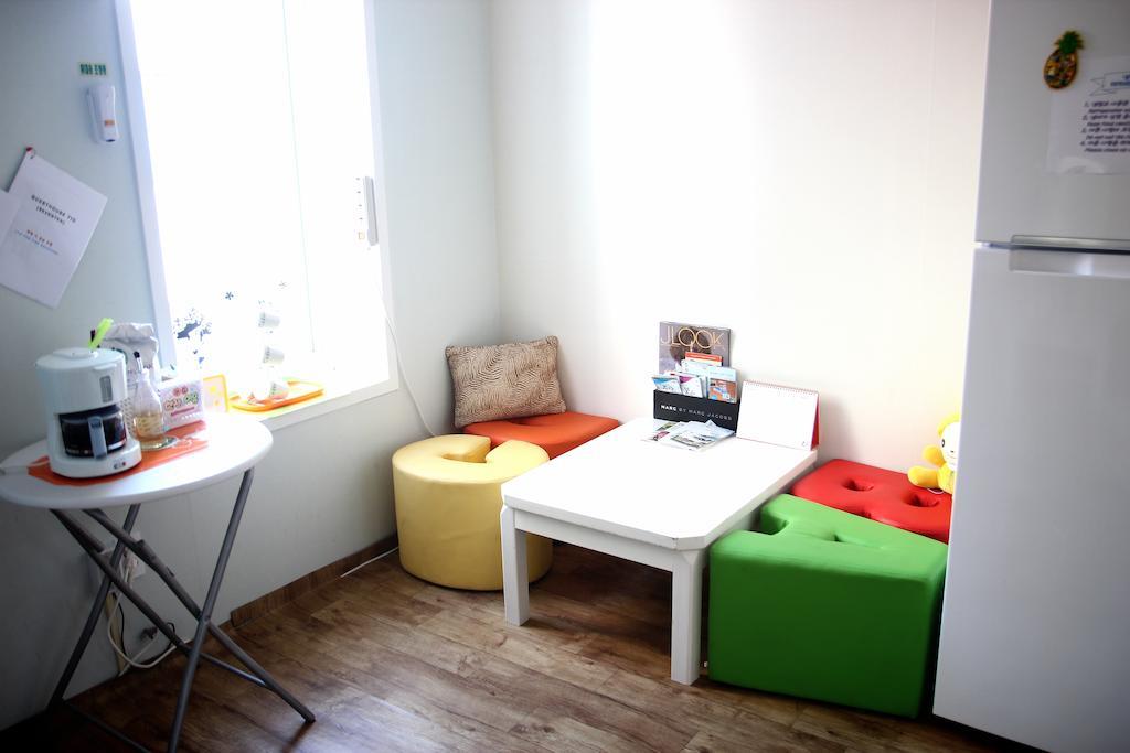 Guesthouse 710 In Haeundae Busan Esterno foto