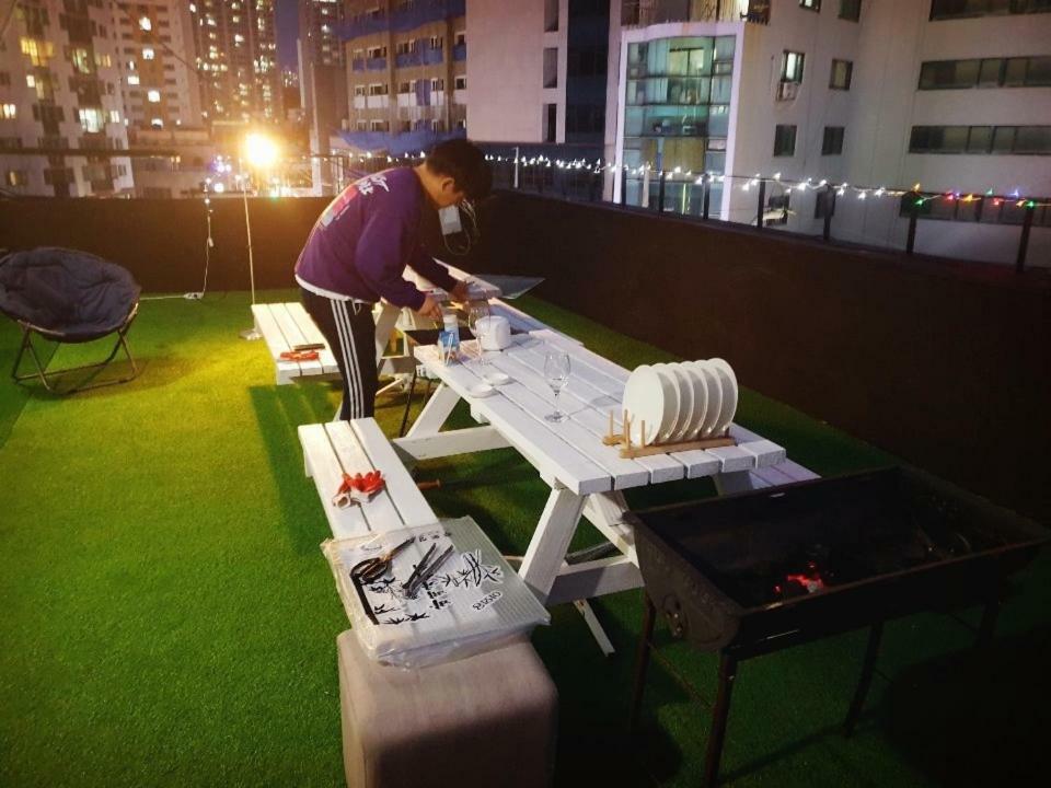 Guesthouse 710 In Haeundae Busan Esterno foto